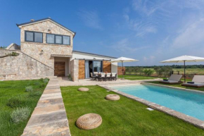 Villa Royal with heated pool